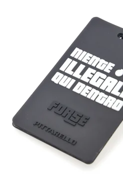 PITTARELLO Tag per Valigia Nero "Niente di Illegale qui Dentro" NAMETAG 7